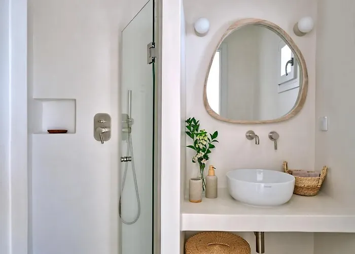 Parian Pearl Unique Seaview Villa